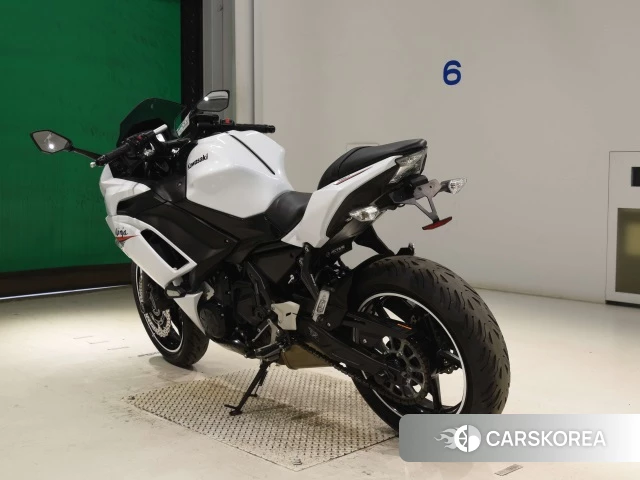 Проданный Kawasaki NINJA 650 ABS id 4373983 из Японии, фото 8