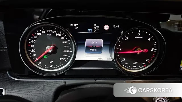 Mercedes-Benz E-Class W213 id 3248446 из Кореи 18