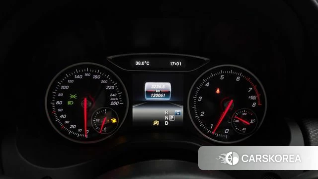 Mercedes-Benz A-Class W176 id 4678044 из Кореи 29
