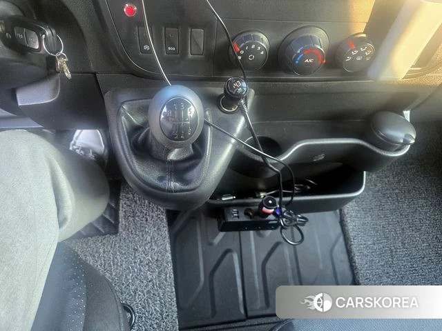 Renault Korea (Samsung) Master id 3853228 из Кореи 17
