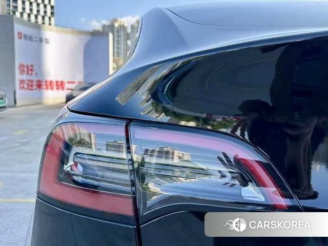 Tesla Model Y id 4235449 из Китая 12
