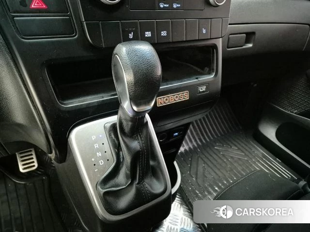 Hyundai Staria id 3897926 из Кореи 16