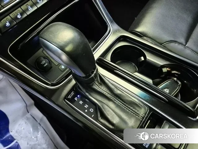 Hyundai Grandeur IG id 3024471 из Кореи 18