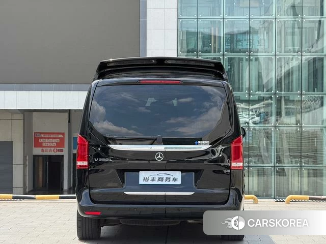Mercedes-Benz V-class id 4256893 из Китая 19