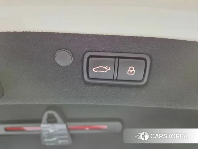 Hyundai The New Grandeur IG Hybrid id 4410099 из Кореи 18