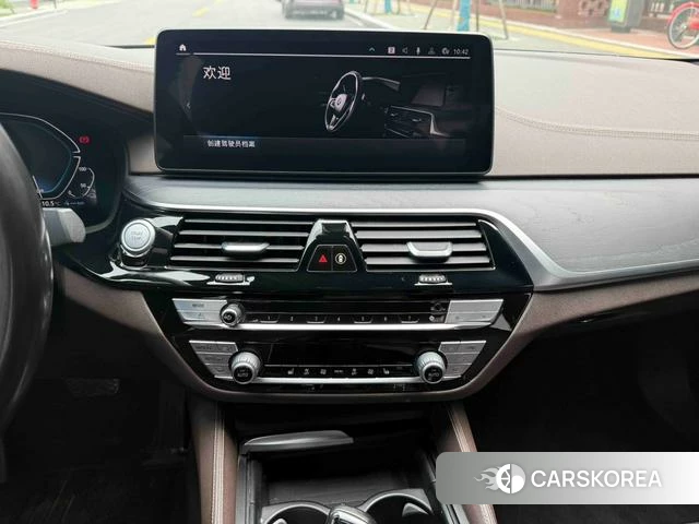 BMW 5 series PHEV id 4273098 из Китая 16