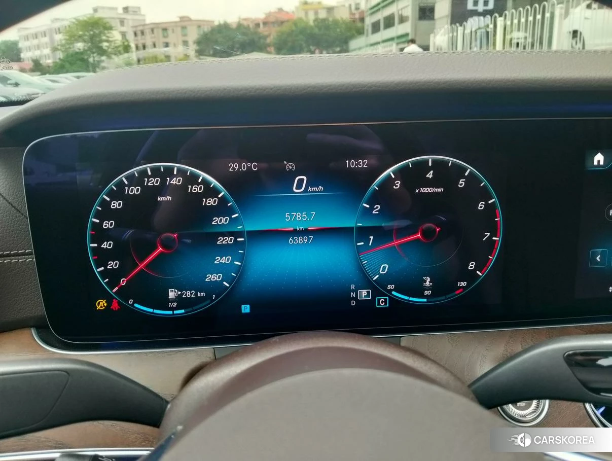 Mercedes-Benz E-class id 4468120 из Китая 15
