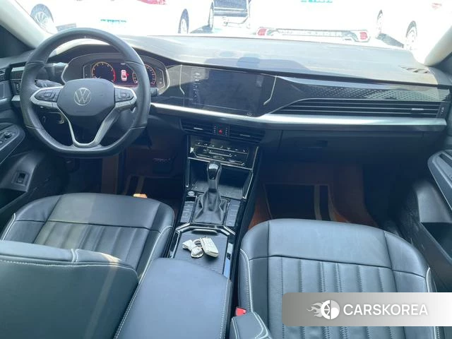 Volkswagen Passat id 4290652 из Китая 9