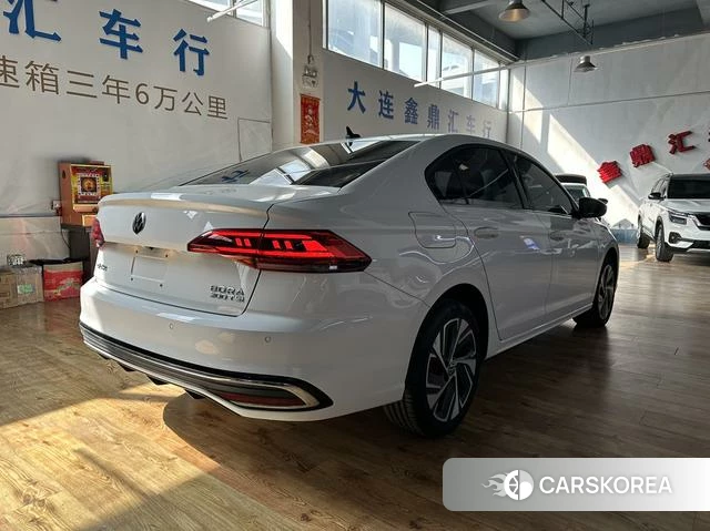 Volkswagen Bora id 4273685 из Китая 10