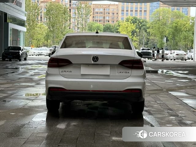 Volkswagen Lavida id 4290670 из Китая 14