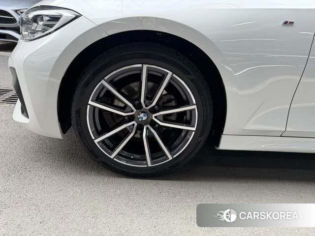 BMW 3 series id 4271150 из Китая 29