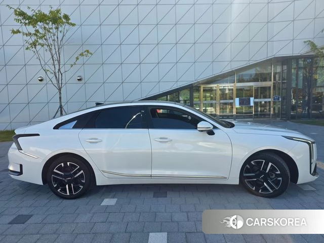Kia The New K8 Hybrid id 4941230 из Кореи 18