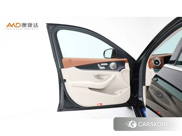 Mercedes-Benz E-class id 4240017 из Китая 8