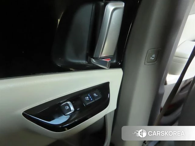 Kia Carnival 4th generation id 4485726 из Кореи 18