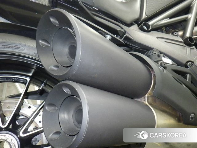 Ducati DIAVEL DARK id 3945825 из Японии 30
