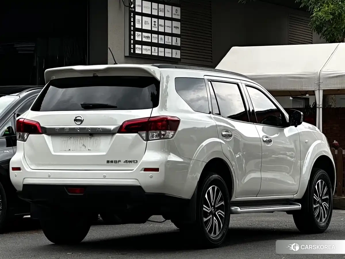 Nissan Terra id 4559734 из Китая 8