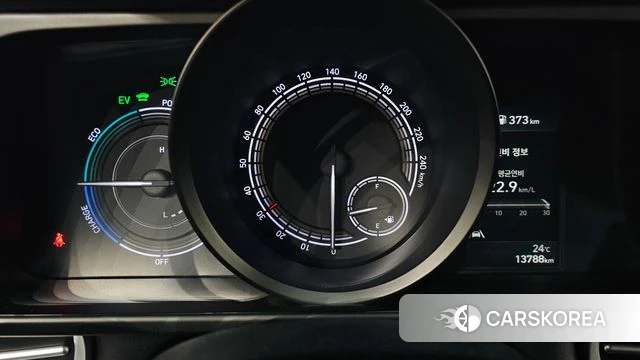 Hyundai Avante Hybrid (CN7) id 4650501 из Кореи 28