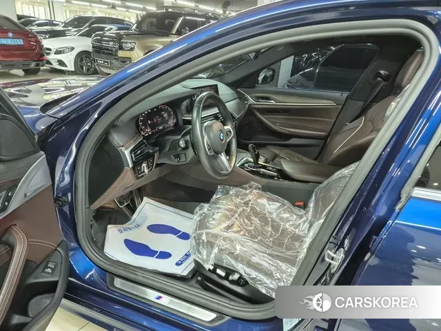 BMW 5 Series (G30) id 3570742 из Кореи 18