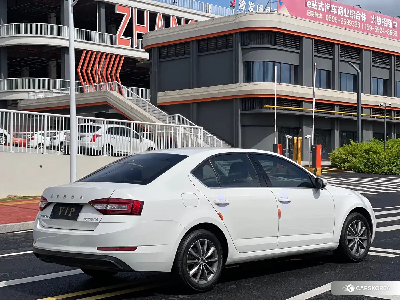 Skoda Octavia id 4578296 из Китая 8