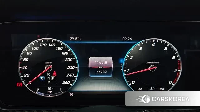 Mercedes-Benz E-Class W213 id 3101861 из Кореи 18