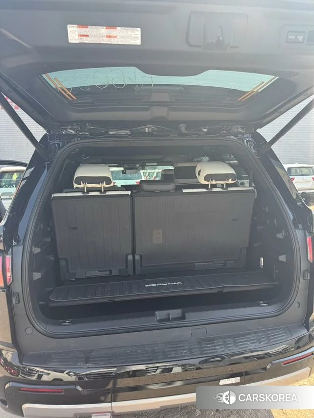 Toyota Sequoia id 4275849 из Китая 11