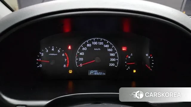 Hyundai The New Grand Starex id 3368847 из Кореи 18