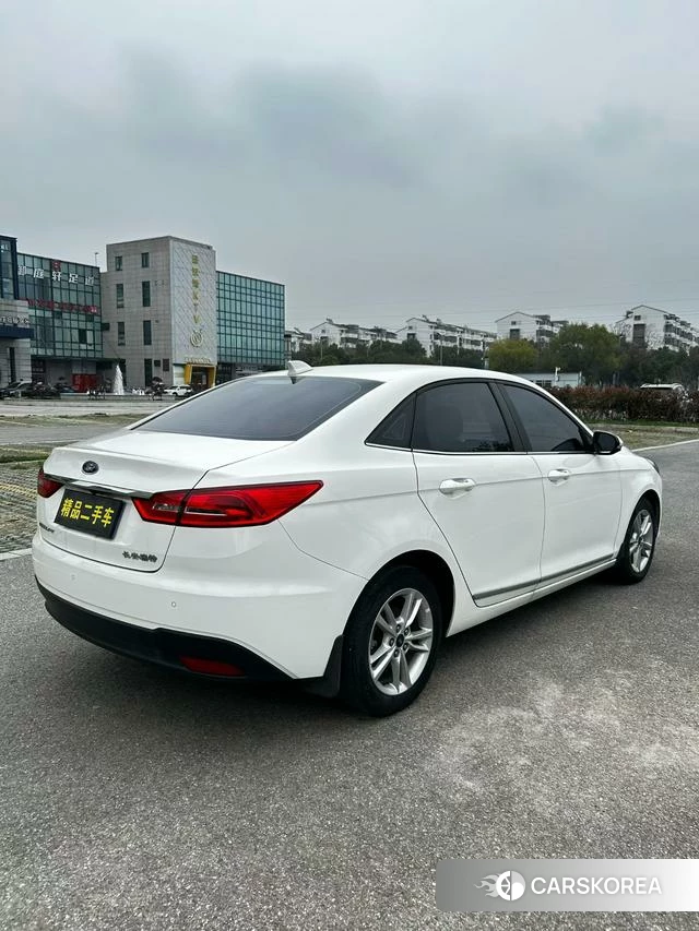 Ford Forrest id 4242258 из Китая 8