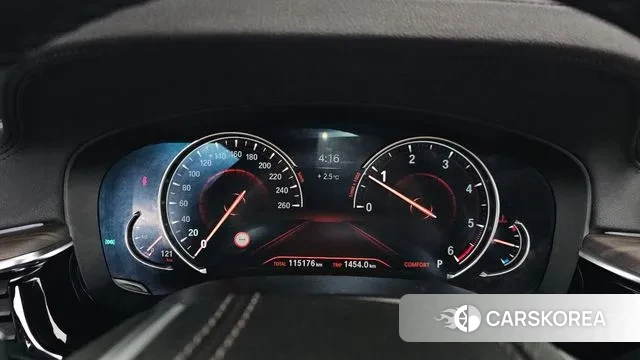 BMW 5 Series (G30) id 3563332 из Кореи 18