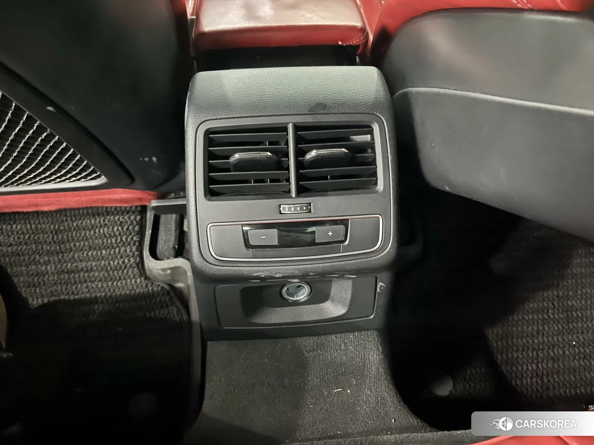 Audi S5 id 4479609 из Китая 13
