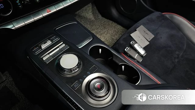 Genesis GV70 id 4731911 из Кореи 28