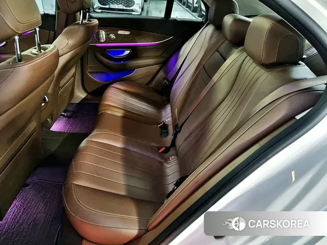 Mercedes-Benz E-Class W213 id 3464468 из Кореи 13