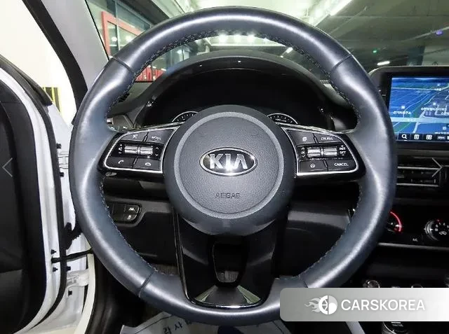 Kia Seltos id 3421997 из Кореи 17