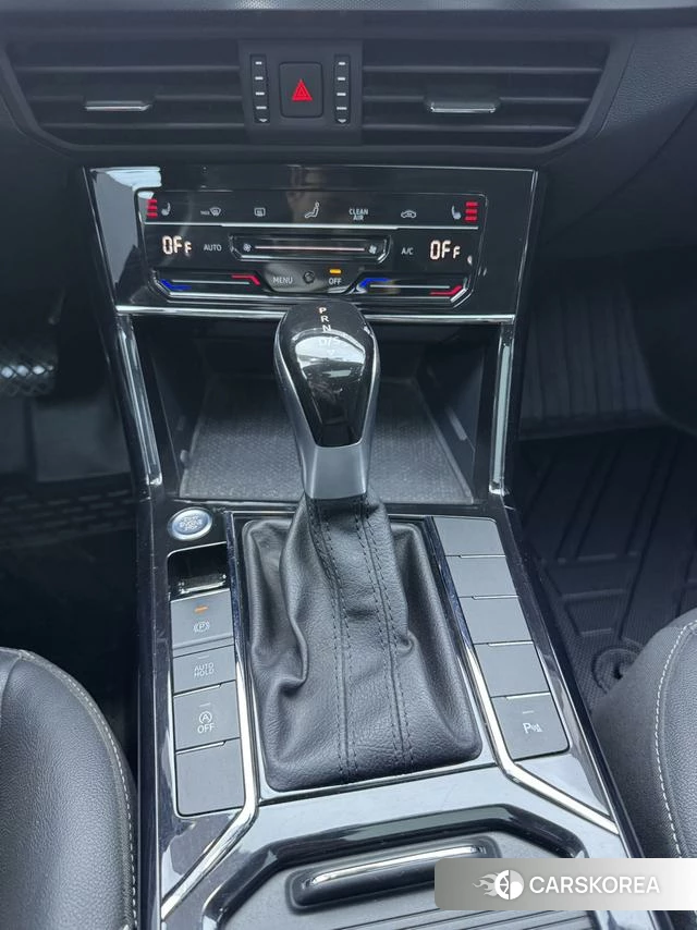 Volkswagen Passat id 4207316 из Китая 19