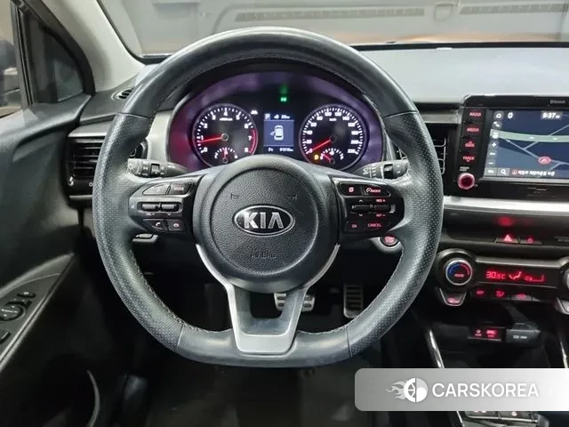 Kia Stonic id 3509235 из Кореи 18