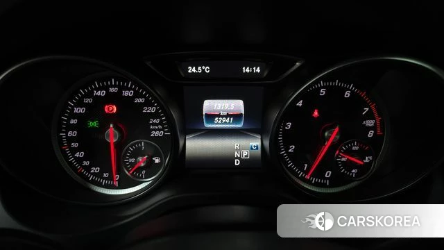 Mercedes-Benz GLA-Class X156 id 4526012 из Кореи 27