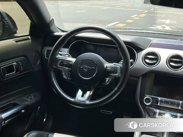 Ford Mustang id 3993829 из Китая 14