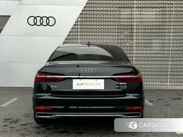 Audi A6L id 3890658 из Китая 14