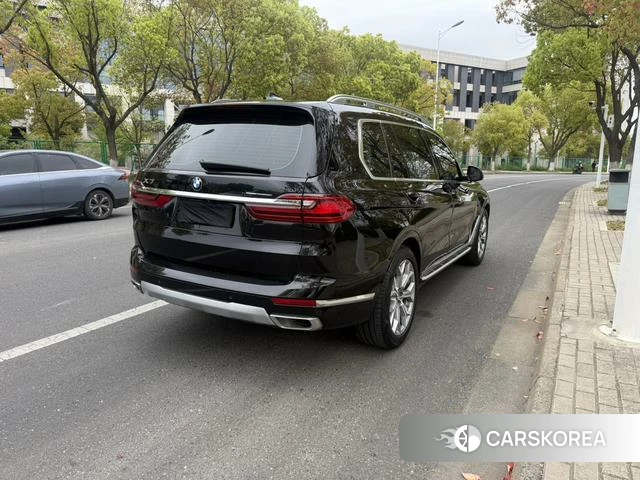 BMW X7 id 4241768 из Китая 14