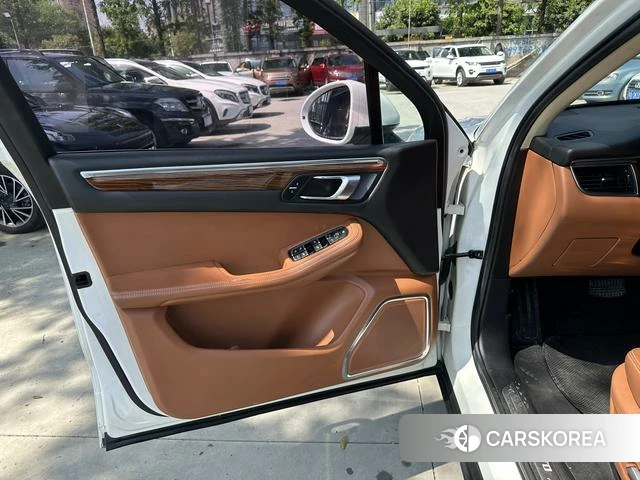 Zotye SR9 id 4216335 из Китая 11