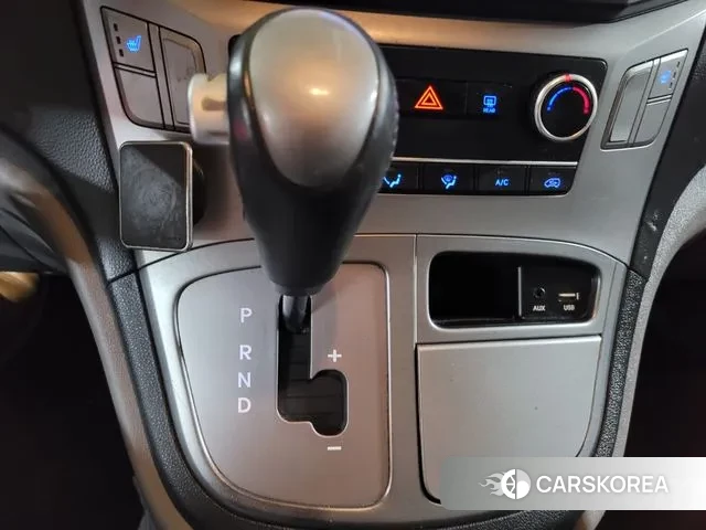 Hyundai The New Grand Starex id 2714618 из Кореи 18