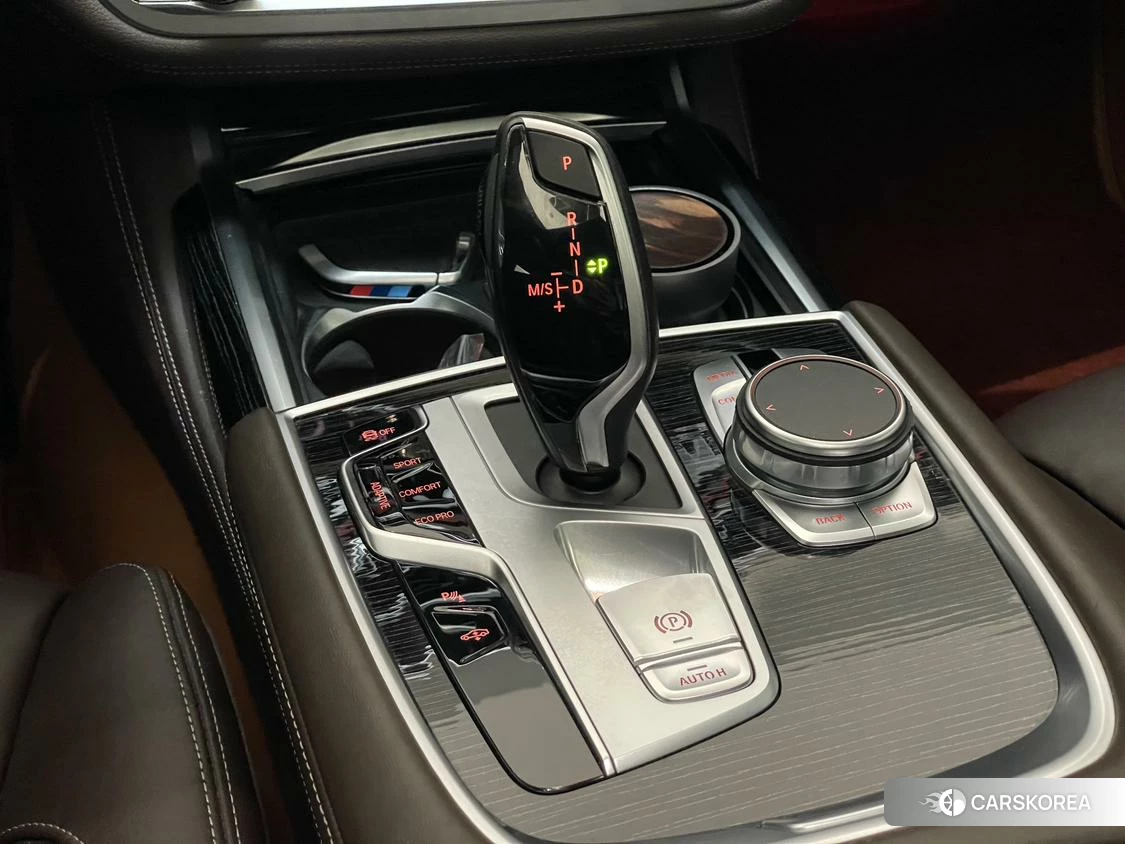 BMW 7 series id 4504923 из Китая 29