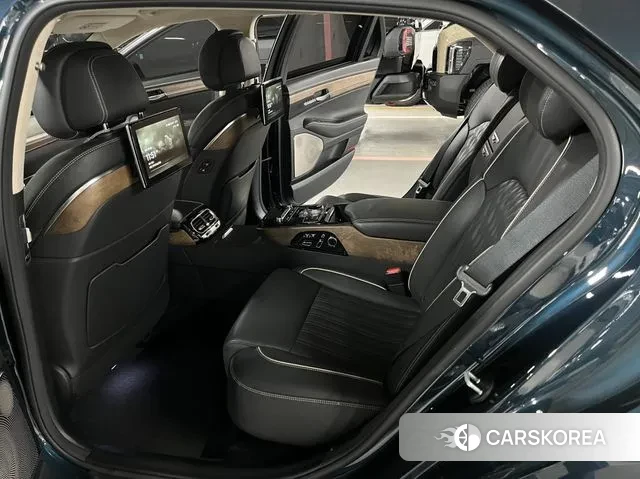 Genesis G90 id 3225648 из Кореи 18