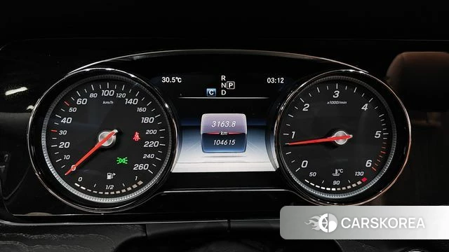 Mercedes-Benz E-Class W213 id 4502530 из Кореи 34