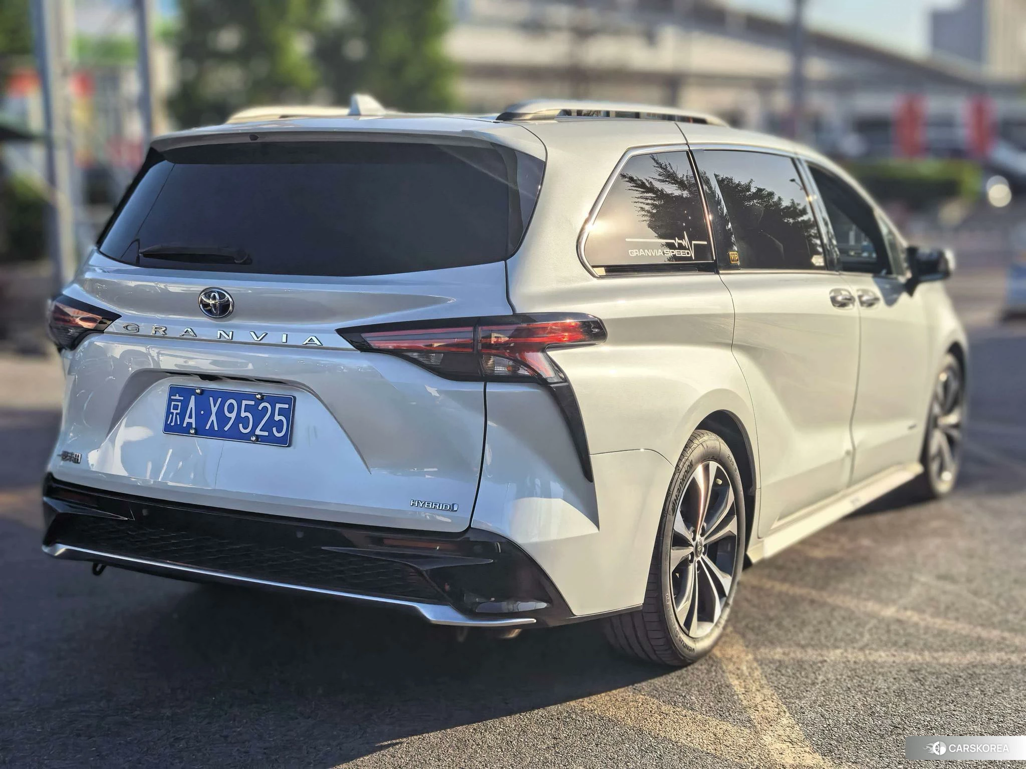 Toyota Grevia id 4455887 из Китая 16