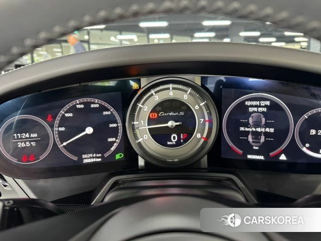 Porsche 911(992) id 4443315 из Кореи 14