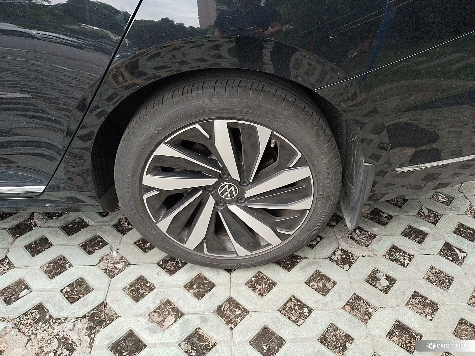 Volkswagen Passat id 4461981 из Китая 16