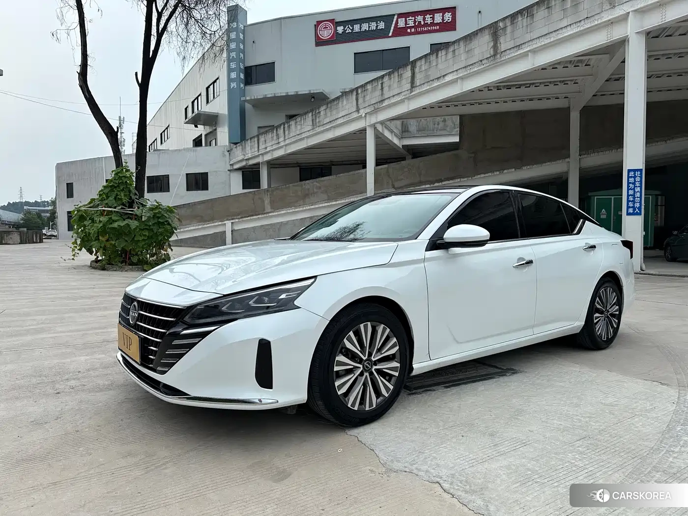 Nissan Altima id 4589153 из Китая 8