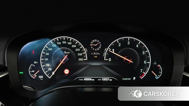 BMW 5 Series (G30) id 4430128 из Кореи 32