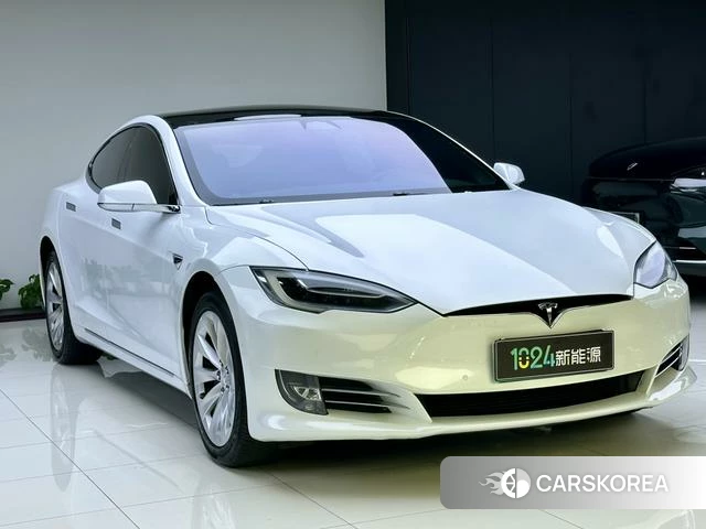 Tesla Model S id 4213005 из Китая 12