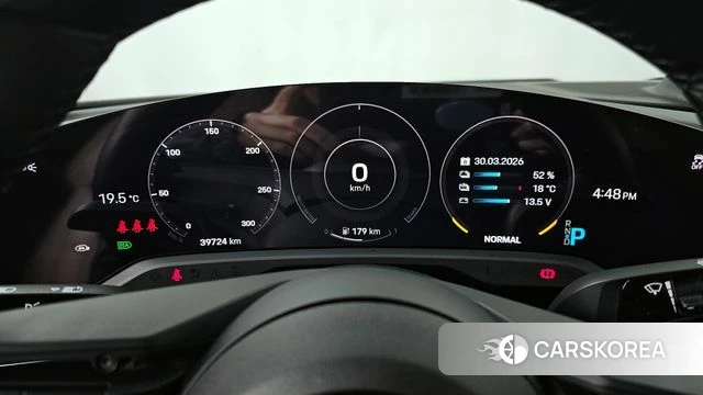 Porsche Taycan id 3860348 из Кореи 18